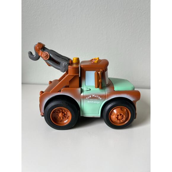 Disney Pixar Cars Talking & Sounds Tow Mater Works Discontinued - Picture 4 of 10